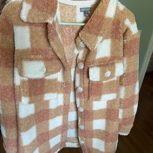 Oversized plaid shacket size small brand new never worn